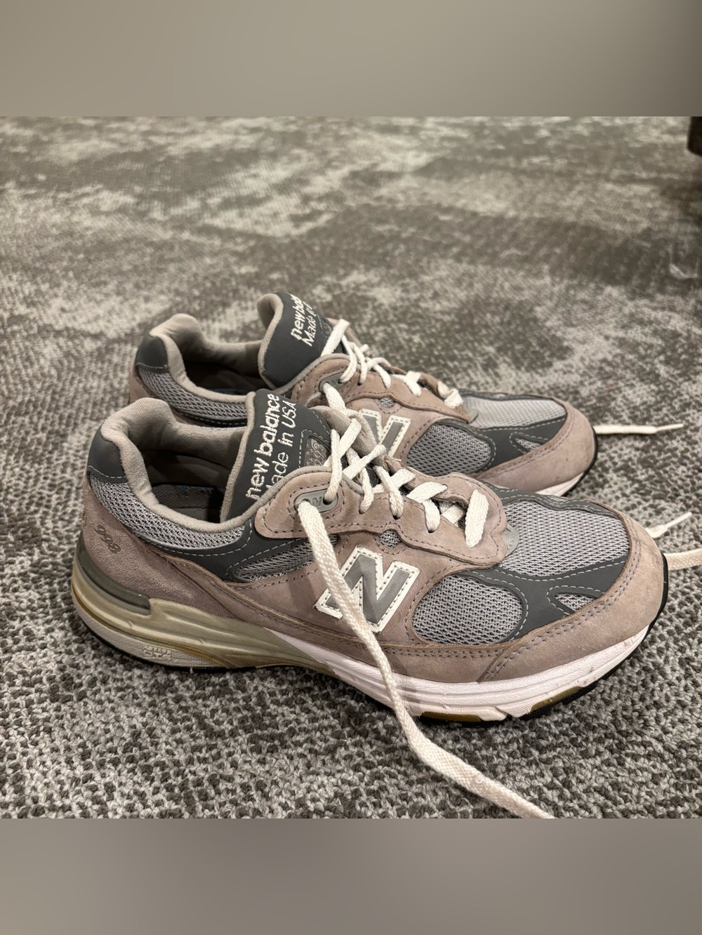New Balance 993 Grey White Sneakers Womens U.S. 6